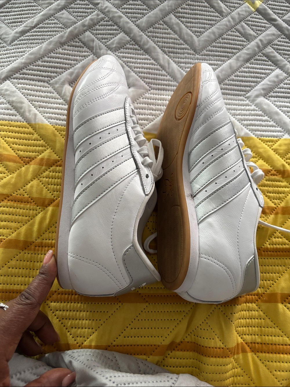White Women's Leather Sneaker - Classic Casual Style